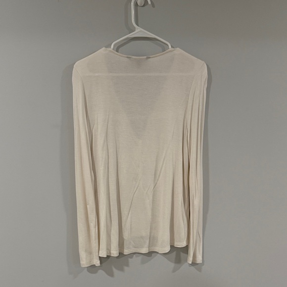 Banana Republic Cream Long Sleeve V-Neck Top - Picture 2 of 3